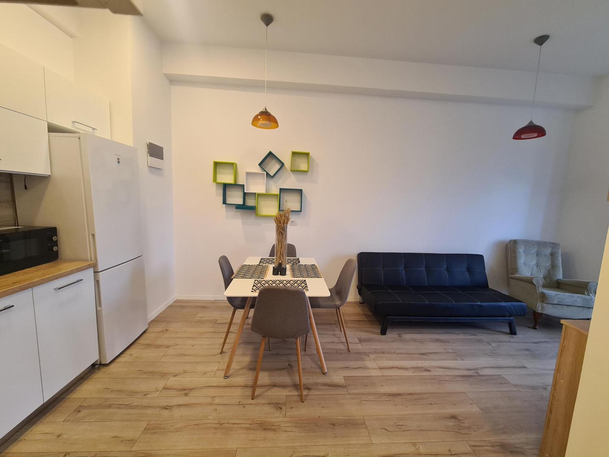 Luxury Central Newapartments One Bacau Exterior photo